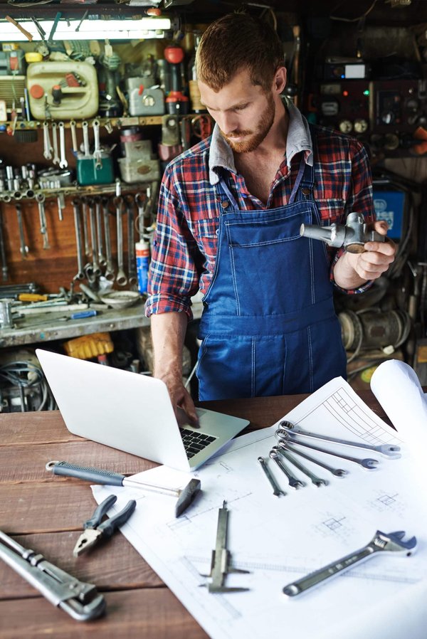 Quelles techniques pour fabriquer des jouets éducatifs à partir de matériaux recyclés ?